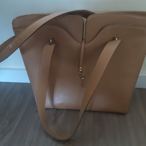 Genuine Leather Handcrafted shoulder bag - Picture 4 of 4